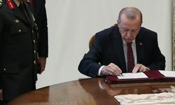 Cumhurbaşkanı Erdoğan imzaladı, YAŞ kararları açıklandı