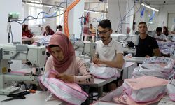 Köydeki tekstil fabrikası 50 kişiye istihdam sağlıyor