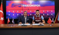 Trabzonspor'dan Okay Yokuşlu'ya imza töreni