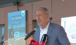 Hulusi Akar: "İnsanların sokağa çıkması lazım