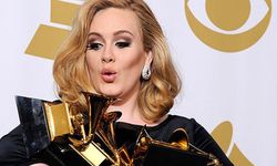 Ünlü tarikat, Adele'in evini almaya çalışıyor