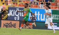 Corendon Alanyaspor, Çaykur Rizespor'u yendi