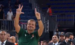 Ergin Ataman'dan Fenerbahçe'ye derbi göndermesi