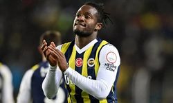 Batshuayi için protesto pankartları!