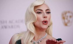 Lady Gaga: Ben erkek değilim!