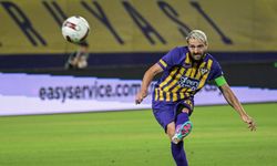 Menajeri açıkladı: Caner Erkin futbolu bırakacak mı?