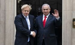 Boris Johnson: Netanyahu ziyaretinden sonra banyomda dinleme cihazı bulundu!