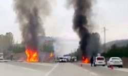 Erzincan'da katliam gibi kaza! Kafa kafaya çarpıştılar