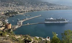 Alanya'ya kruvaziyerle 1209 turist geldi