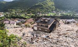 Bosna Hersek'te şiddetli yağışlar sonucunda 4 kenti sel vurdu