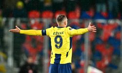 Fenerbahçe, Slavia Prag'ı golcüleriyle devirdi