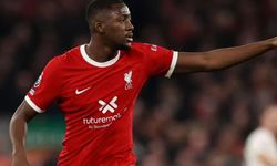 Liverpool'a Konate şoku