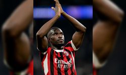 Juventus Fikayo Tomori'yi bitirecek