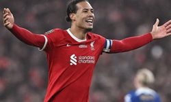 Virgil van Dijk: "3-4 sene daha oynarım"