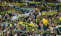 Fenerbahçe tribünlerinden 'istifa' sesleri yükseldi