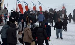 Uludağ’ın zirvesine turist akını