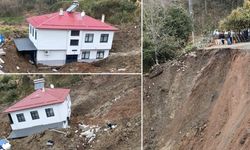 Artvin'deki heyelandan etkilenen 2 katlı ev sürüklendi