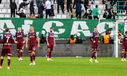 Süper Lig'de 32 puanı bulunan Trabzonspor, deplasmanda 31 puan kaybetti