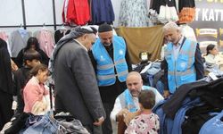 Cizre’de yetim çocuklara bayramlık elbise hediye edildi