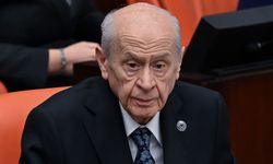 Bahçeli'nin anayasa çağrısı rejim değişikliğine mi işaret ediyor? Ağırdır tek tek saydı