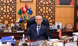 Bahçeli'den 'Anneler Günü' mesajı: Akan yaşlar kurumadıkça...