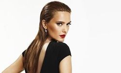 Demet Akalın'dan fiyatlara tepki: Kahvaltı bin 850 lira!