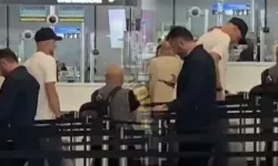 Binlerce kişi karşılamıştı! Dzeko İstanbul'dan sessiz sedasız ayrıldı...