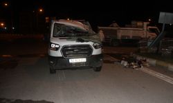 Kamyon devrildi; binlerce arı Konya'yı işgal etti!
