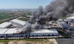 Tekirdağ'da fabrika yangını: Patlama sesleri duyuldu