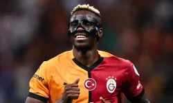 Osimhen hangi takımla anlaştı? Levent Tüzemen bombayı canlı yayında açıkladı