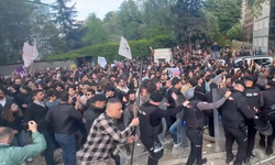 Boğaziçi Üniversitesi'nde protesto: 4 öğrenci tutuklandı