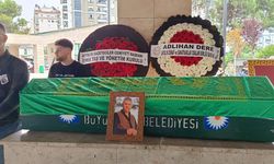 Gazeteci Celal Vecel hayatını kaybetti