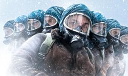 Netflix’in yeni bilimkurgu dizisi ilk bölümden fırtına gibi esti!