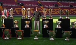 Galatasaray'dan Muslera'ya 'teşekkür' mesajı: İyi ki geldin!