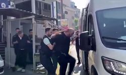 Gazetecilere saldıran 2 kişi tutuklandı, yakınları tehditler savurdu