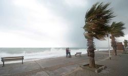Meteoroloji turuncu kodla uyardı! Fırtına başlıyor