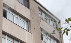 Beyoğlu'da 6 katlı binada yangın paniği!