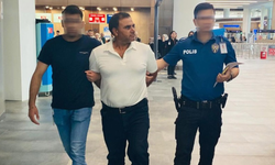 Interpol'ün aradığı isim pasaport kontrolünde yakalandı