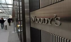 Moody's, ABD'nin kredi notunu düşürdü