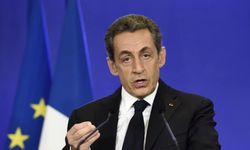 Hapis cezası kesinleşti: Sarkozy’nin onur nişanı geri alındı