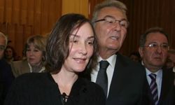 Deniz Baykal'ın kızı CHP'yi topa tuttu! Söyledikleri gündem oldu