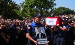 Nurcan Zeyrek ve Özgür Özel hıçkırıklara boğuldu: Ferdi Zeyrek'i böyle anlattılar