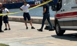 Sahil gezintisi kabusa döndü: Denizde cesetle karşılaştılar!