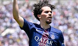 PSG, Atletico Madrid'i ezdi geçti