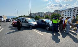 TEM Otoyolu'nda zincirleme kaza: 8 araç çarpıştı