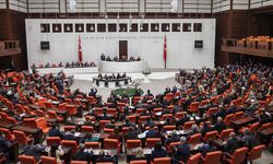 TBMM’de yeni görev dağılımları yapıldı: Başkanvekilleri, Divan üyeleri ve Komisyon üyeleri belirlendi
