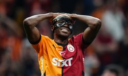 Osimhen’in dünyası başına yıkıldı: Fenerbahçe mağlubiyeti sonrası ilk tepki!