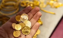 Altın fiyatları yönünü aşağı kırdı
