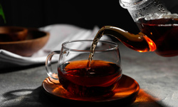 Çaykoliklere müjde: Meğer vücudumuzda nelere iyi geliyormuş!