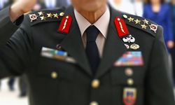 TSK’da tarihi değişiklik: Generaller artık 72 yaşına kadar görevde kalabilecek!